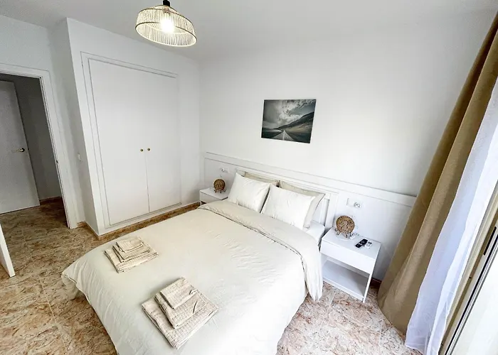 Apartment Yellow Lloret