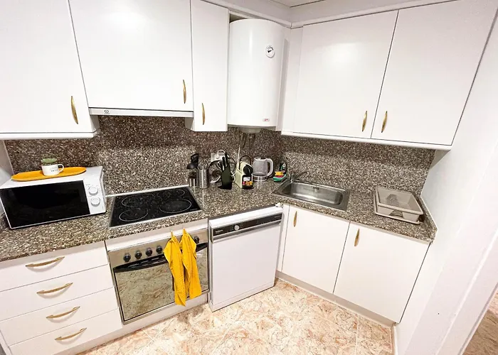 Yellow Lloret Apartment *